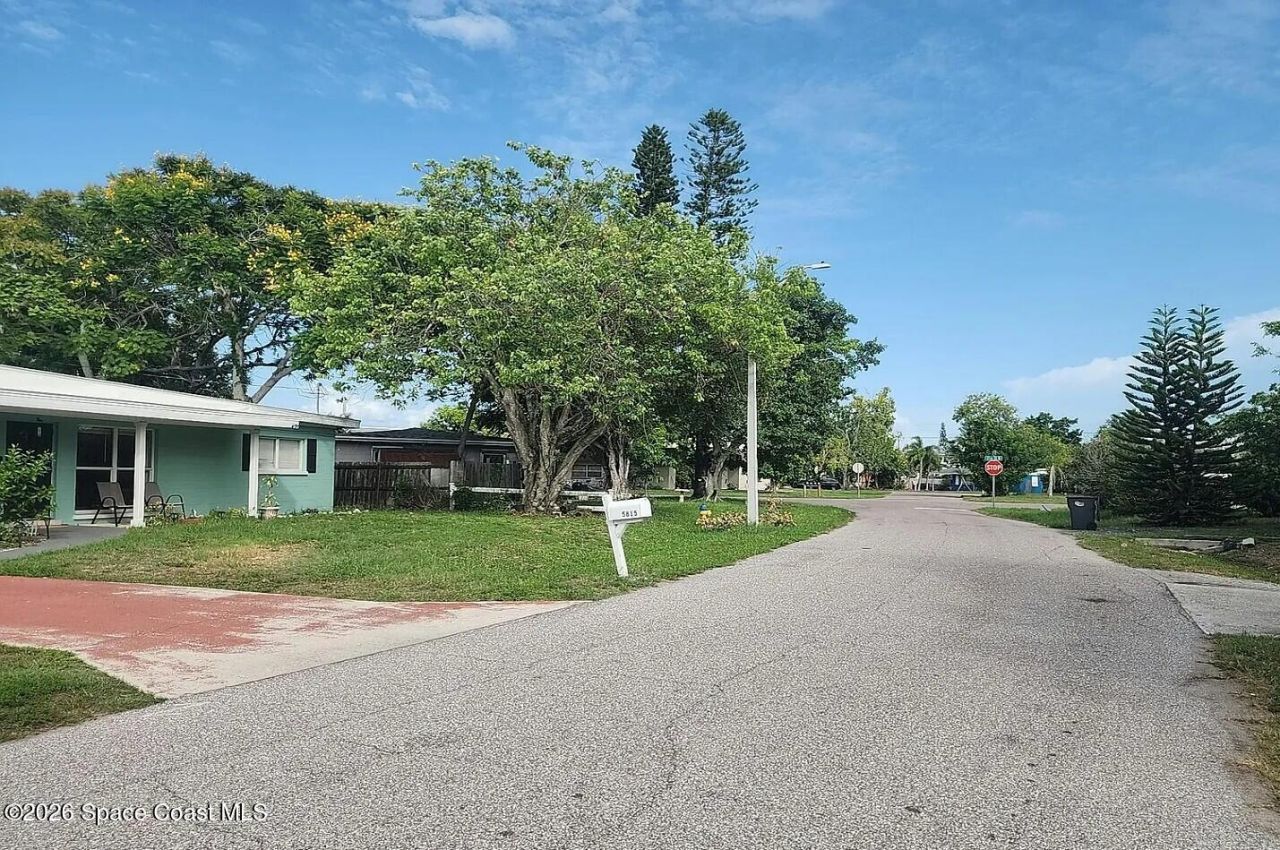 5812 16th Street W , Bradenton, FL 34207 Photo