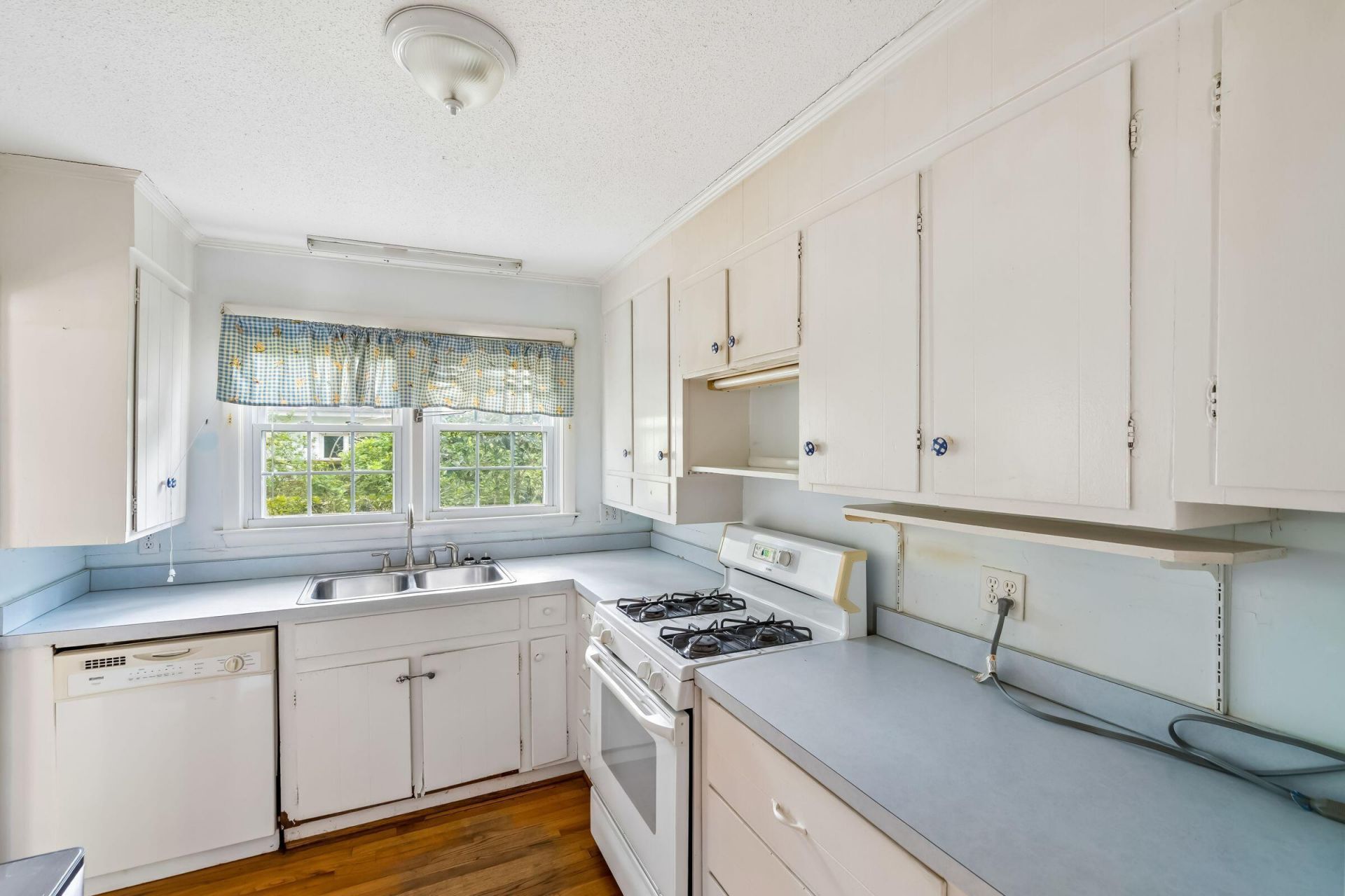 214 Island Drive Photo 14