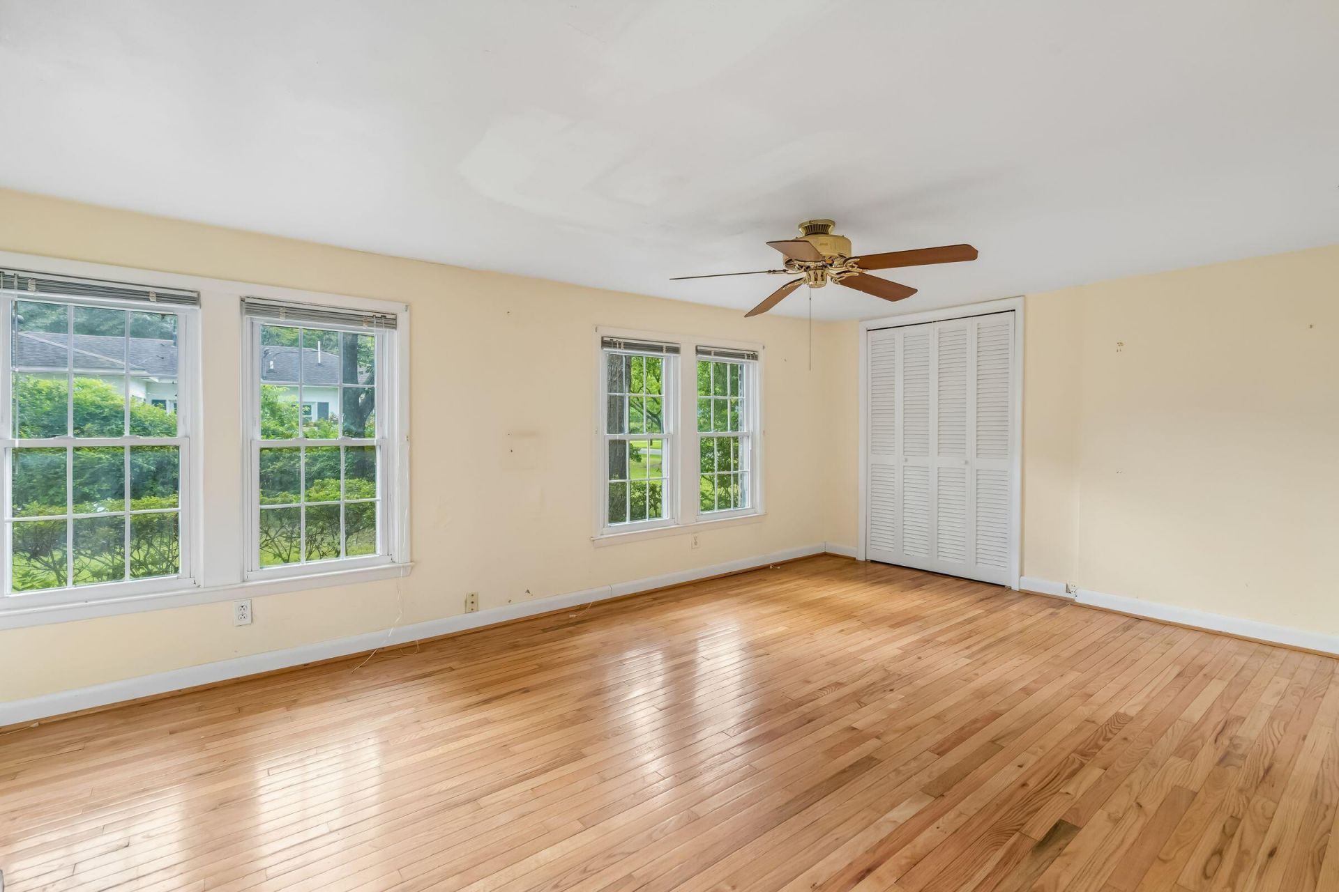214 Island Drive Photo 18