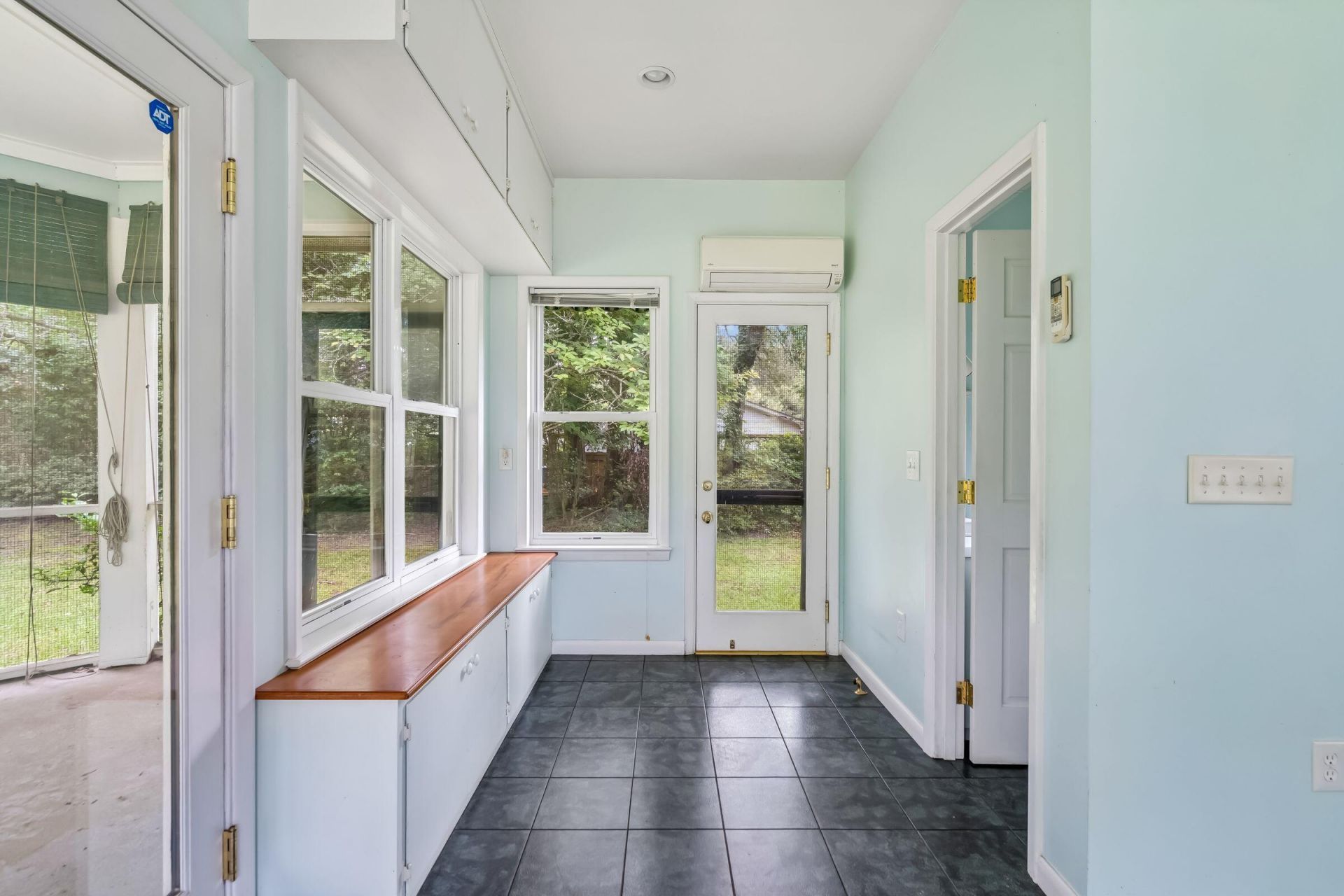 214 Island Drive Photo 33