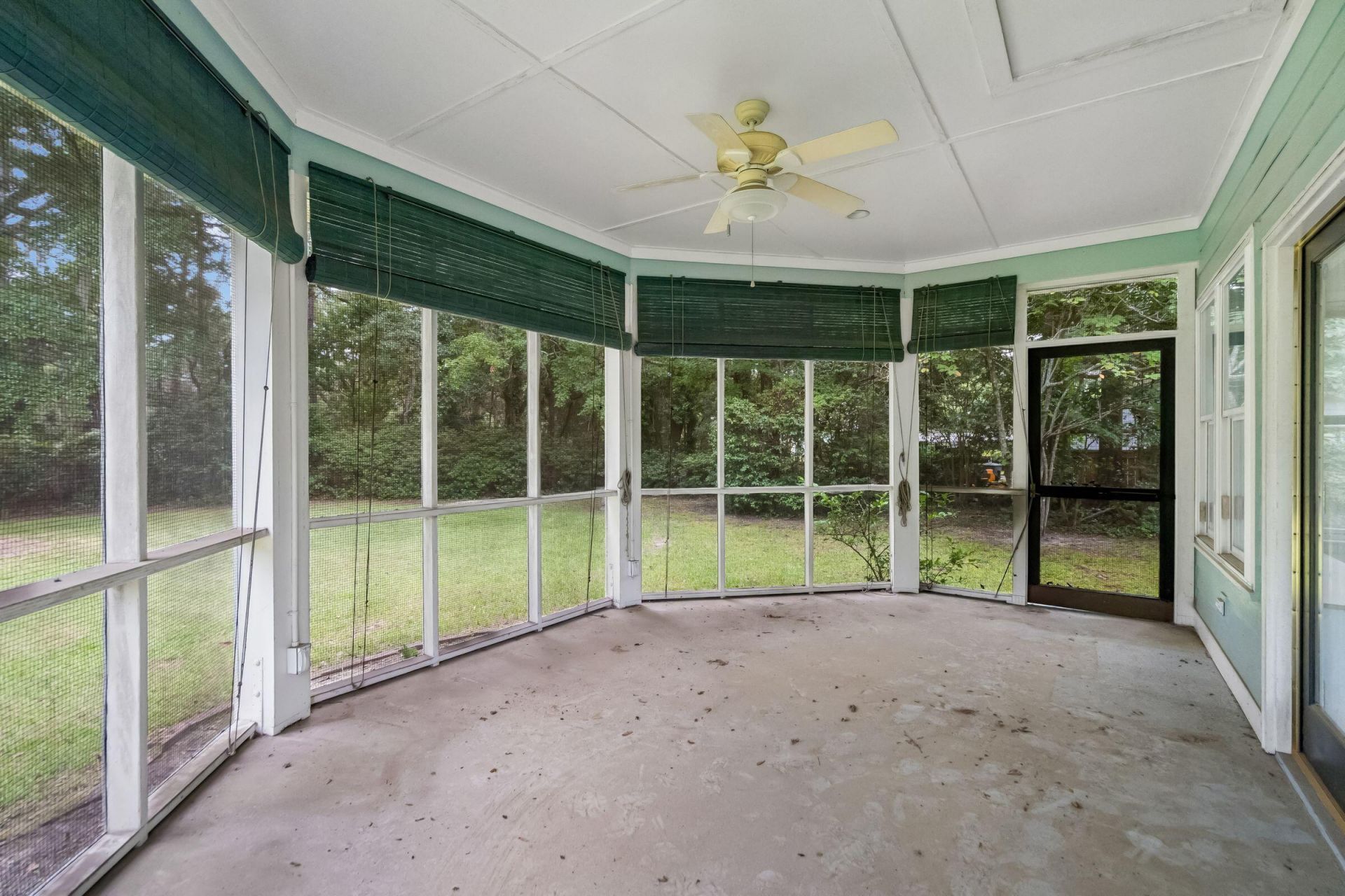 214 Island Drive Photo 35