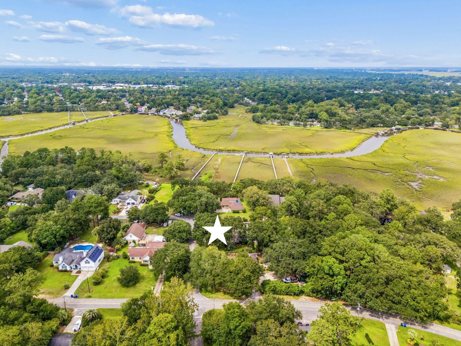 214 Island Drive Photo 46