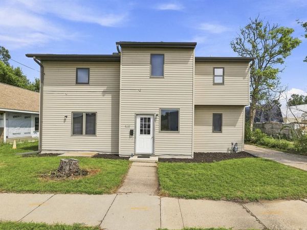 2165 PRAIRIE STREET, Stevens Point, WI 54481