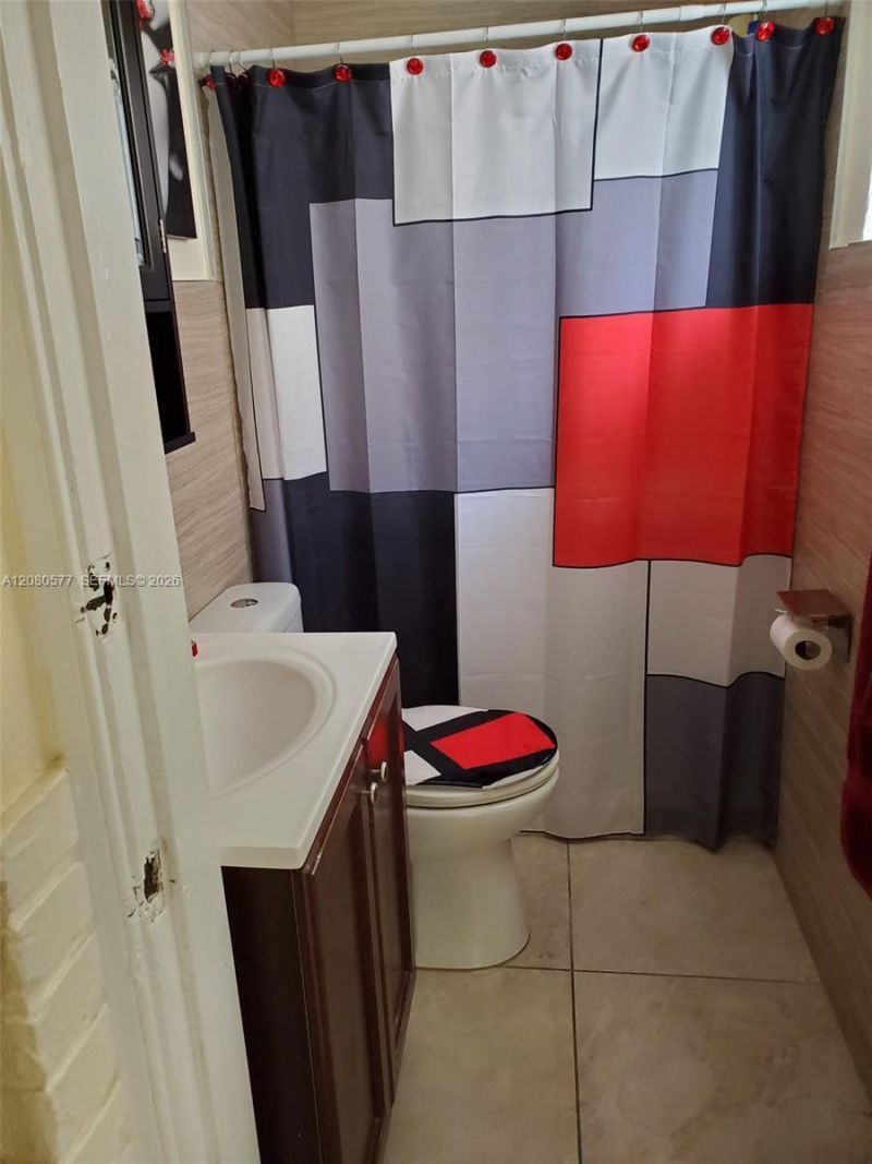 36 W 37th St , Hialeah, FL 33012 Photo