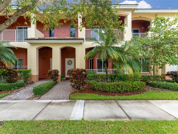 2324 SE 17th Ter , Homestead, FL 33035