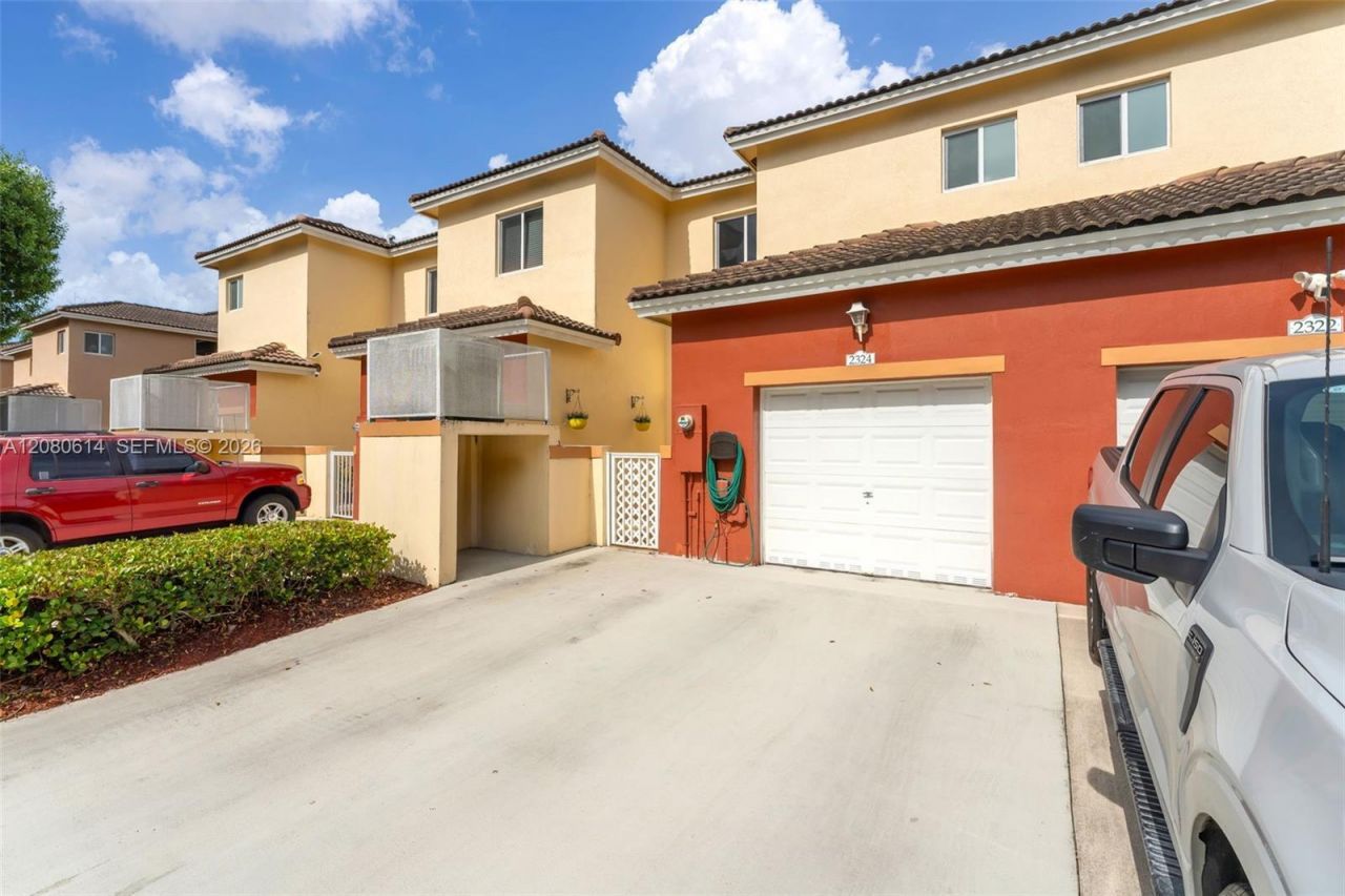 2324 SE 17th Ter, Homestead, FL 33035 Photo