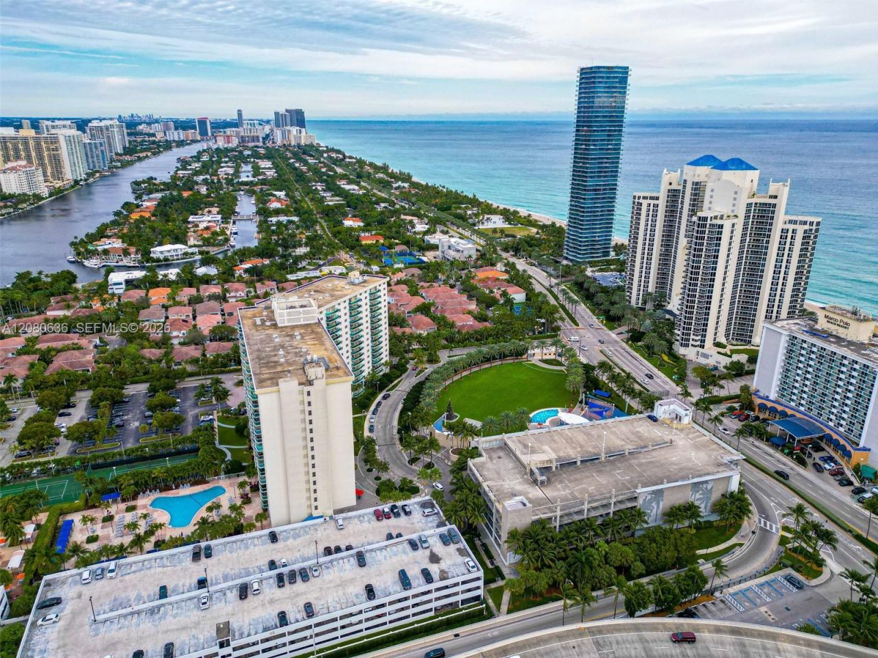 19370 Collins Ave , Unit 1426, Sunny Isles Beach, FL 33160 Photo