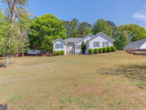 3314 Banks Mountain Drive, Gainesville, GA 30506