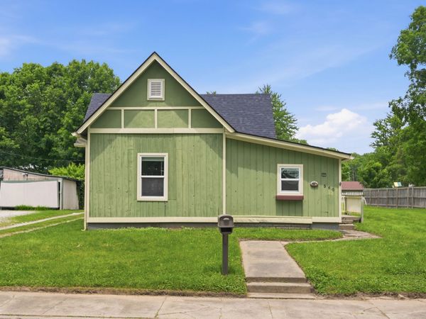 560 E Highland Street , Martinsville, IN 46151
