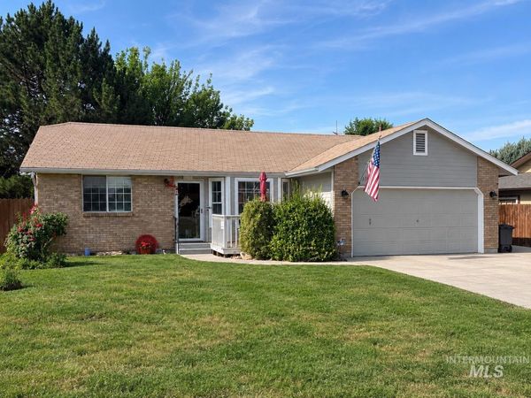 2312 Leo Dr., Nampa, ID 83651
