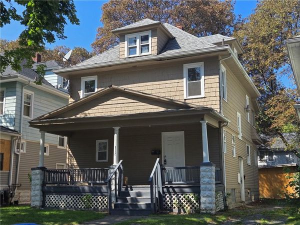 142 Delamaine Drive , Rochester, NY 14621