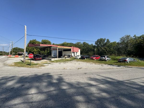 425 Cookeville Hwy , Elmwood, TN 38560