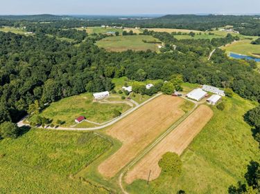 1340 Roe Wafford Road, Marion, KY 42064