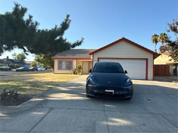 2403 Bordeaux Avenue, Stockton, CA 95210