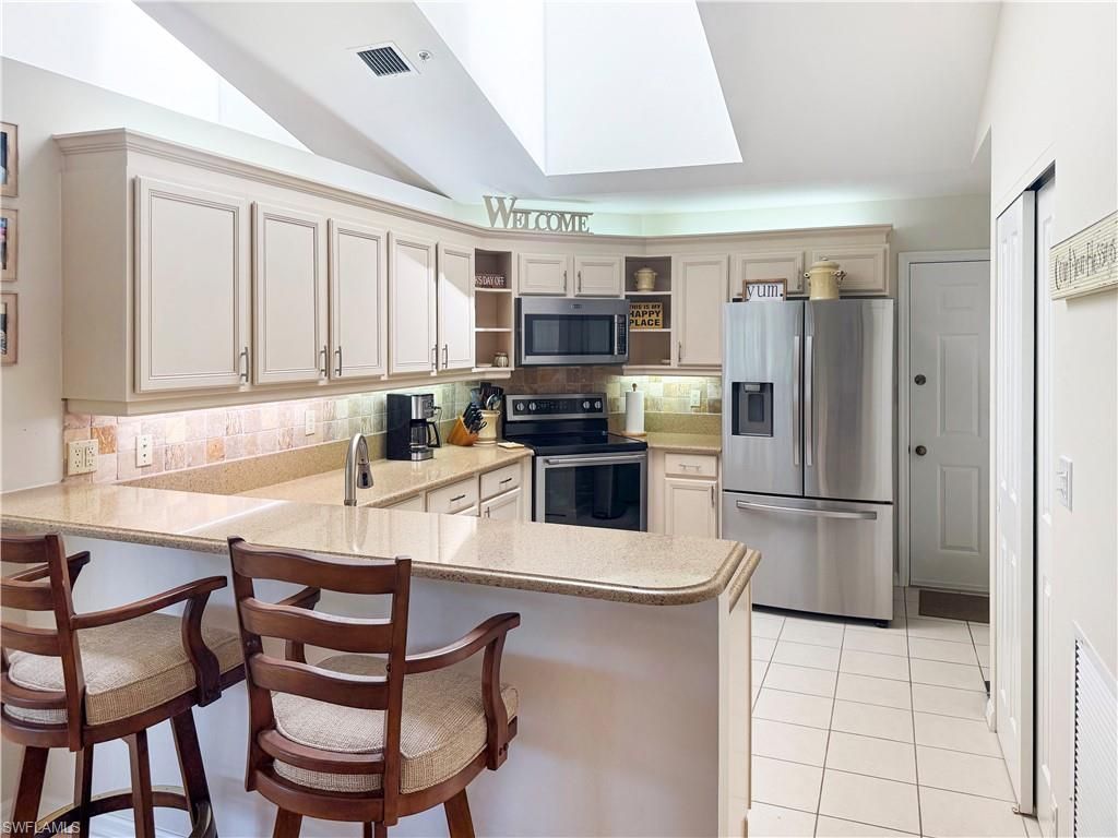 776 Eagle Creek Dr , Unit 303, Naples, FL 34113 Photo
