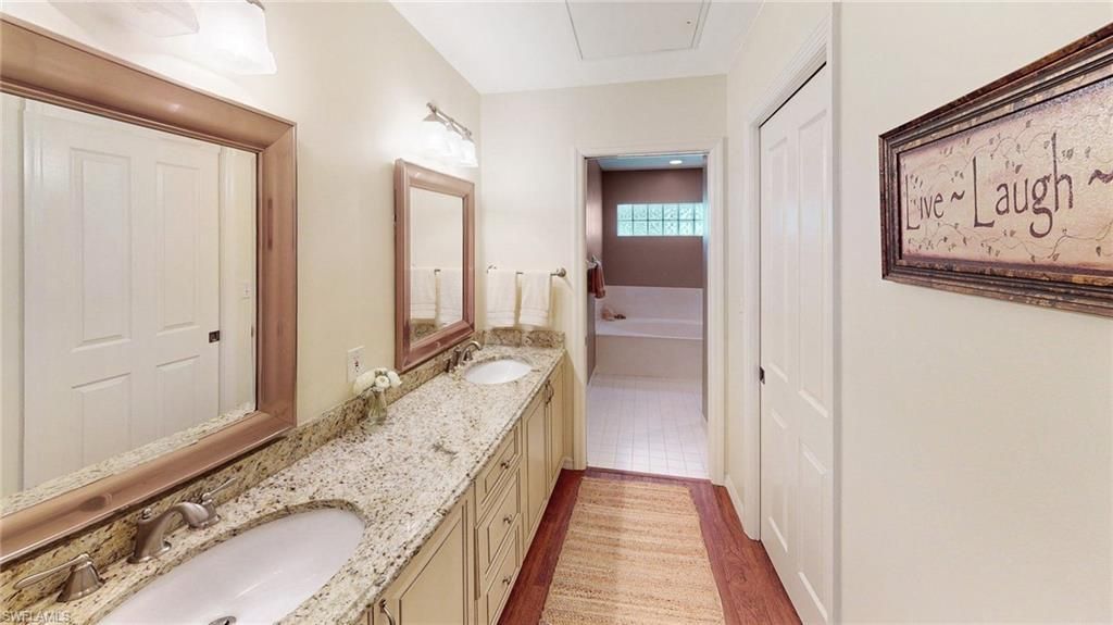 776 Eagle Creek Dr , Unit 303, Naples, FL 34113 Photo
