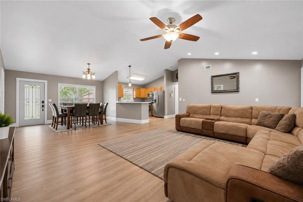 311 S Oak St , Labelle, FL 33935 Photo