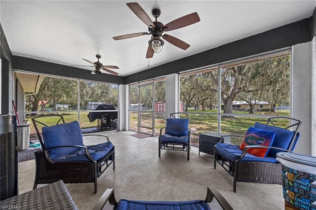 311 S Oak St , Labelle, FL 33935 Photo