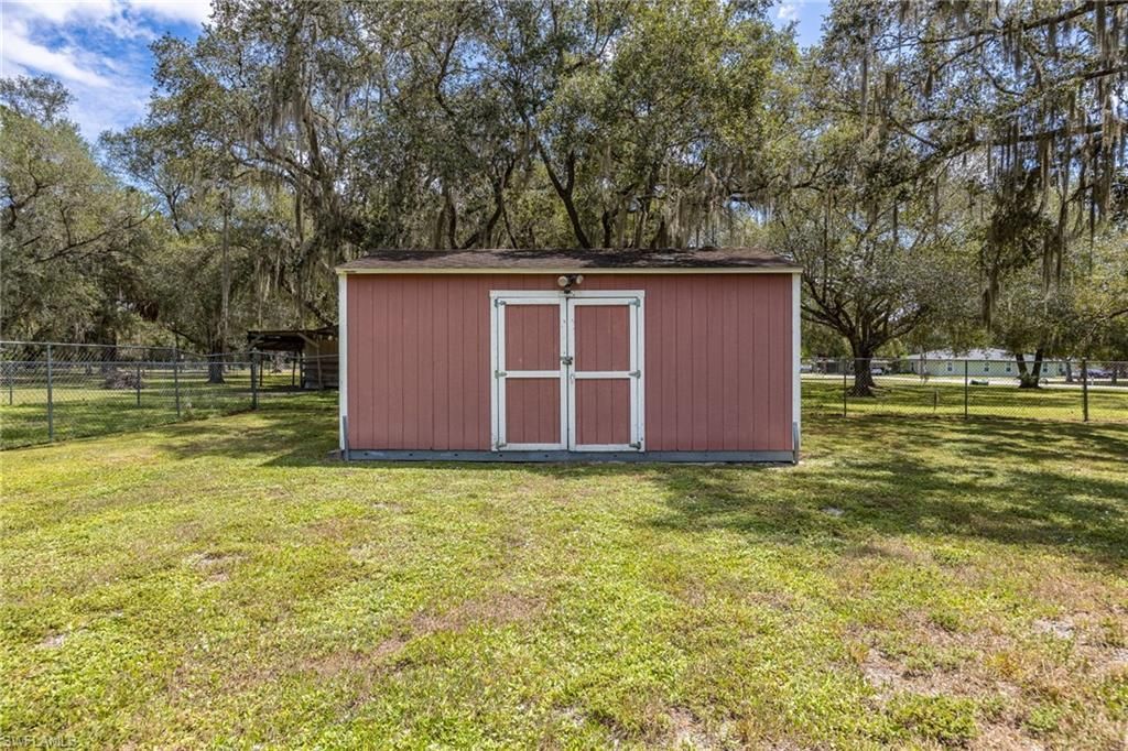 311 S Oak St , Labelle, FL 33935 Photo