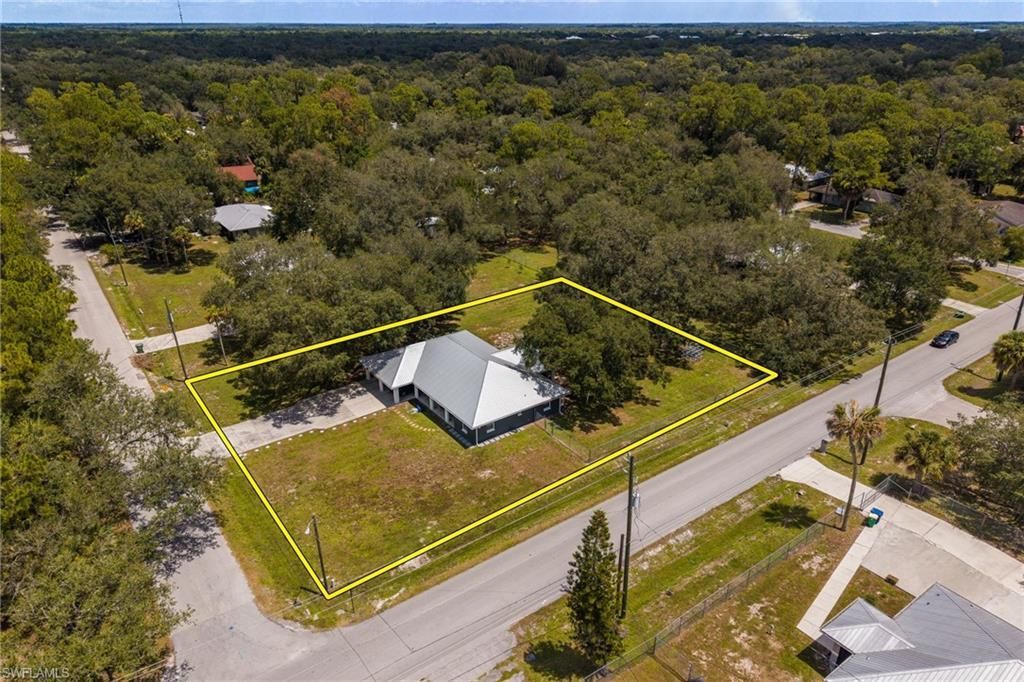 311 S Oak St , Labelle, FL 33935 Photo