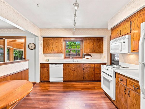 7428 Concerto Curve NE, Fridley, MN 55432