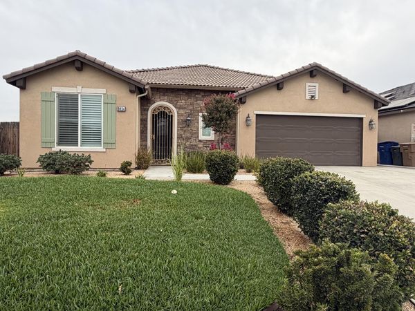 9824 Fort Sanders Ave, Bakersfield, CA 93313