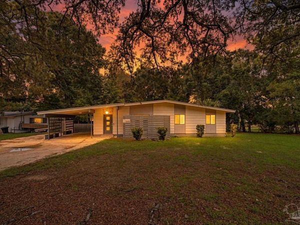 5418 Thornhill Rd, Pensacola, FL 32503