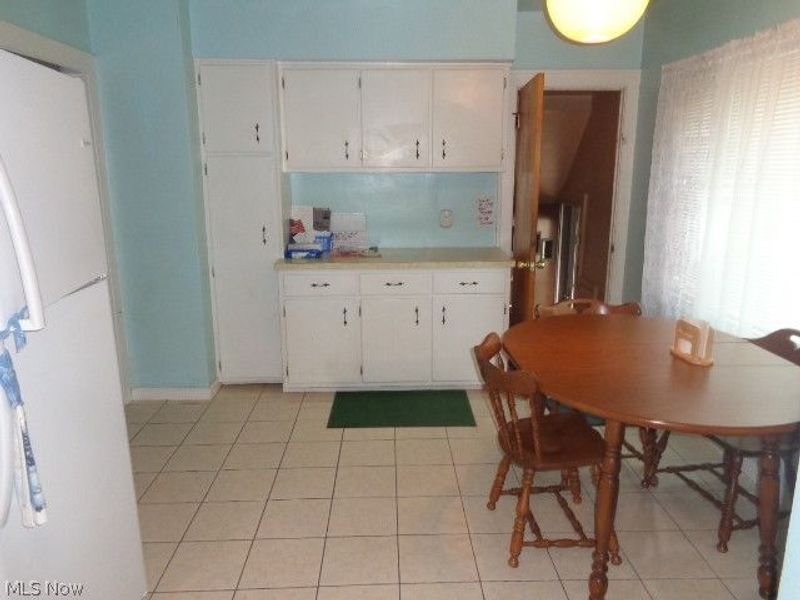 3712 Washington Park Boulevard, Newburgh Heights, OH 44105 Photo 11
