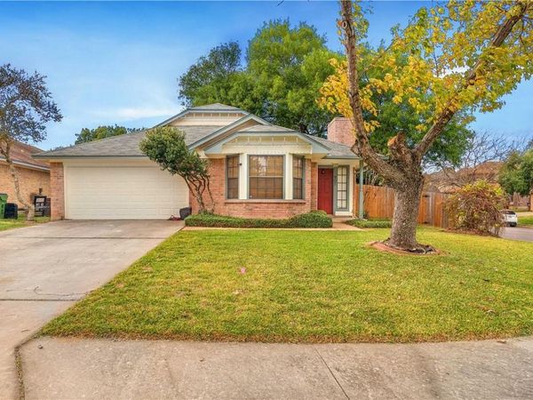 907 Clearwater TRL , Round Rock, TX 78664