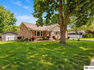 410 Florence Street, Beatrice, NE 68310