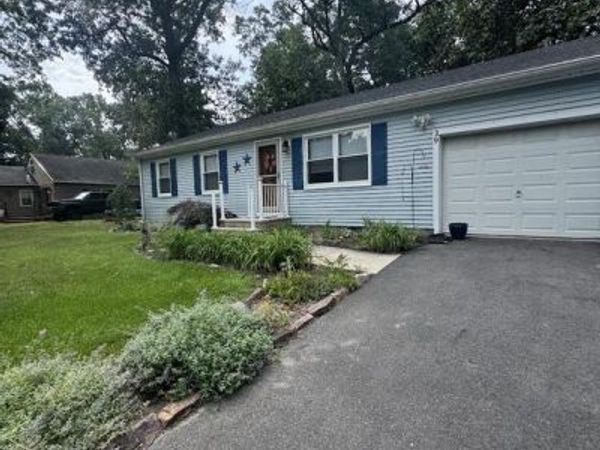 39 TEABERRY STREET, BROWNS MILLS, NJ 08015