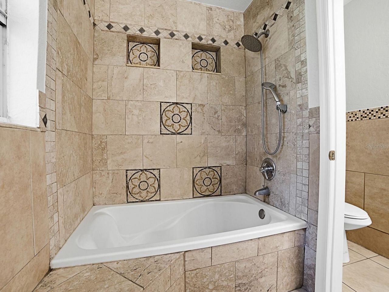 1361 Peters Drive , Leesburg, FL 34748 Photo