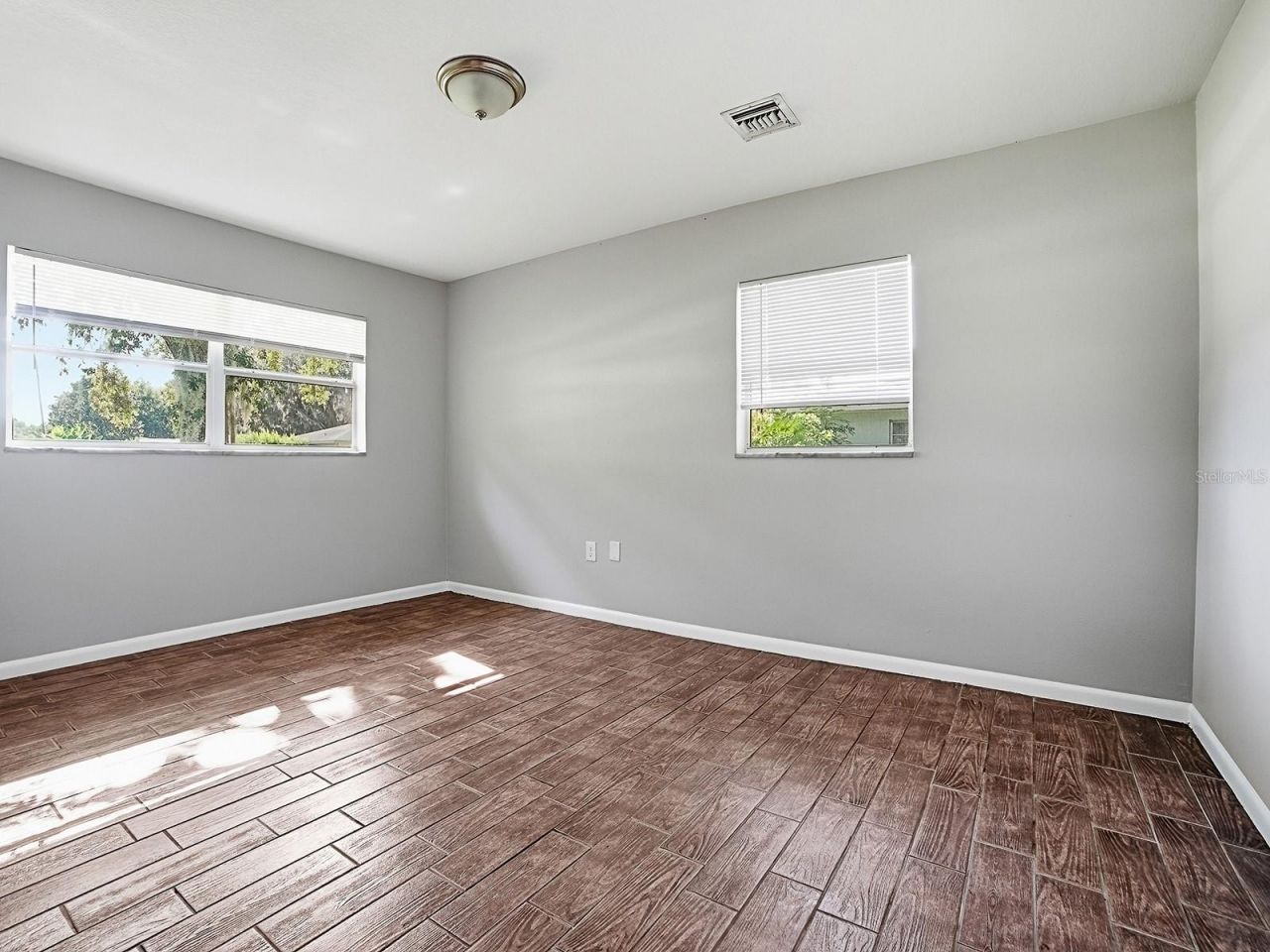 1361 Peters Drive , Leesburg, FL 34748 Photo