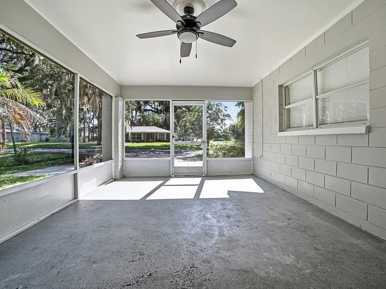 1361 Peters Drive , Leesburg, FL 34748 Photo