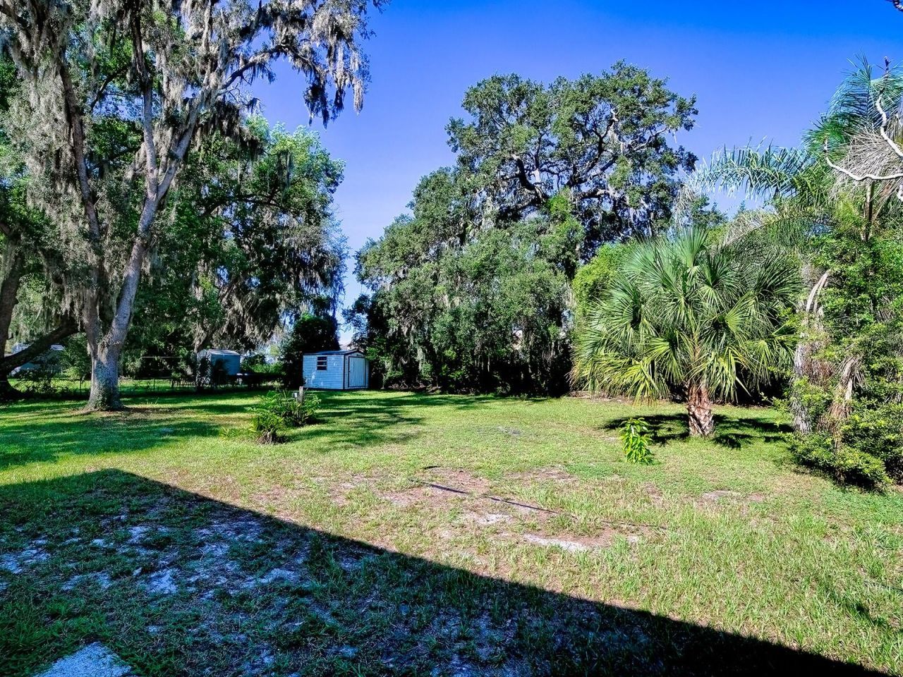 1361 Peters Drive , Leesburg, FL 34748 Photo