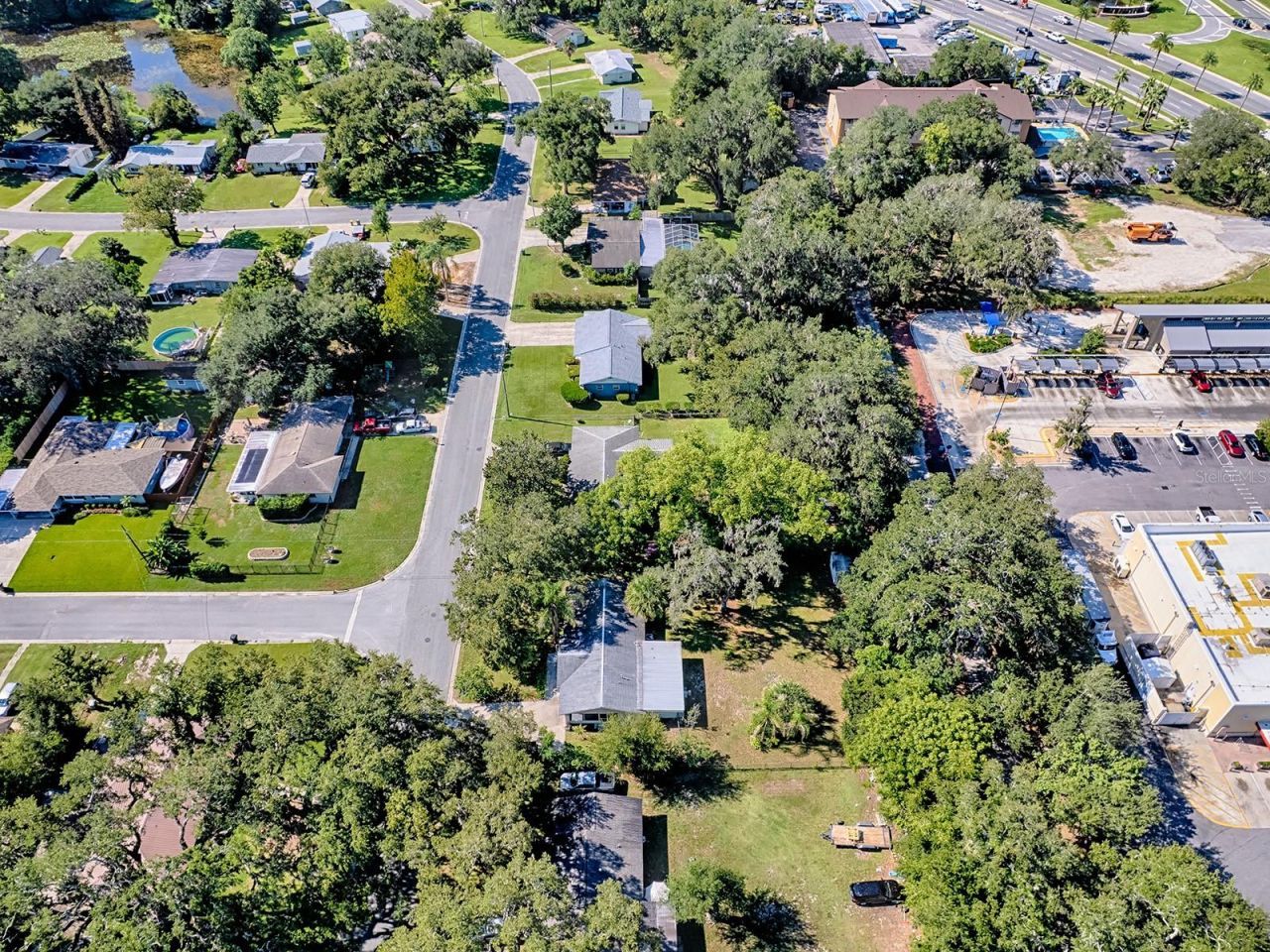1361 Peters Drive , Leesburg, FL 34748 Photo