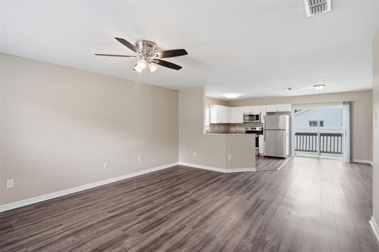 5331 5th Street , Zephyrhills, FL 33542 Photo