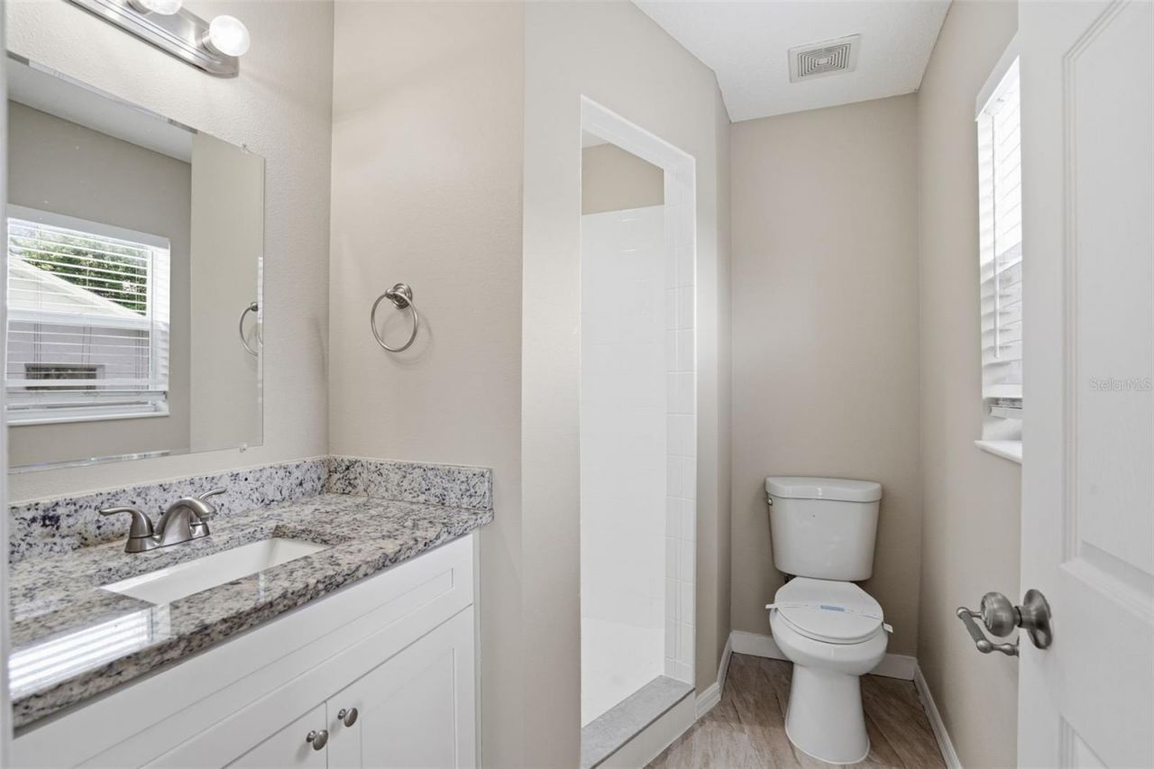 5331 5th Street , Zephyrhills, FL 33542 Photo