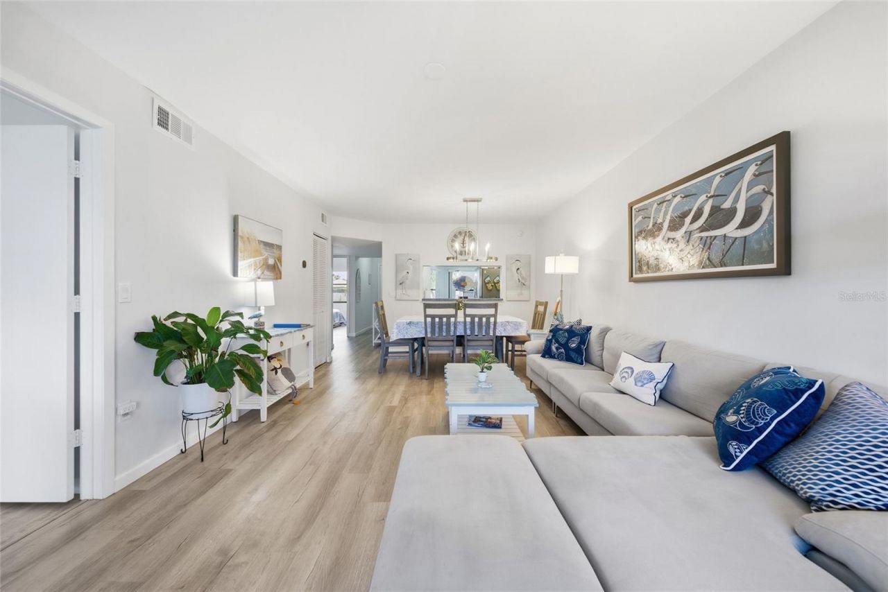 4440 47th Avenue W, Unit 102, Bradenton, FL 34210 Photo