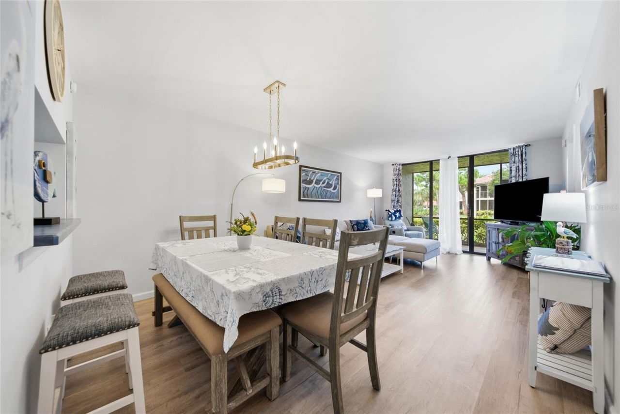 4440 47th Avenue W, Unit 102, Bradenton, FL 34210 Photo