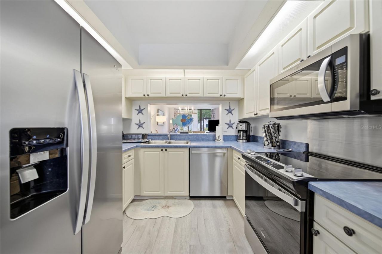 4440 47th Avenue W, Unit 102, Bradenton, FL 34210 Photo