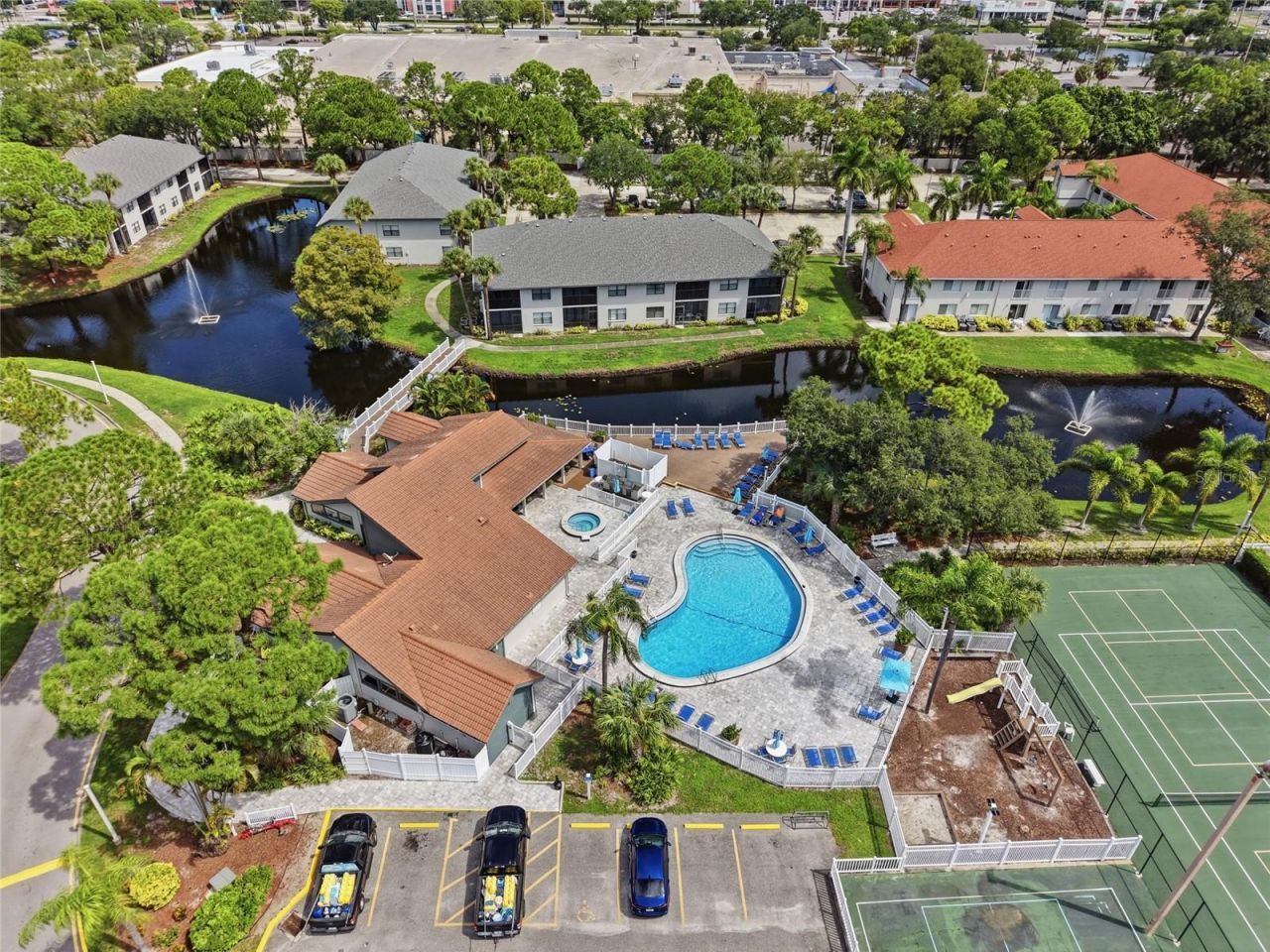 4440 47th Avenue W, Unit 102, Bradenton, FL 34210 Photo