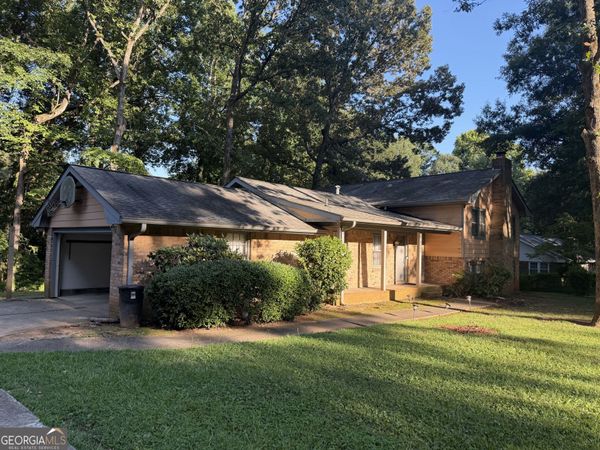 8282 Dawn Drive, Jonesboro, GA 30236