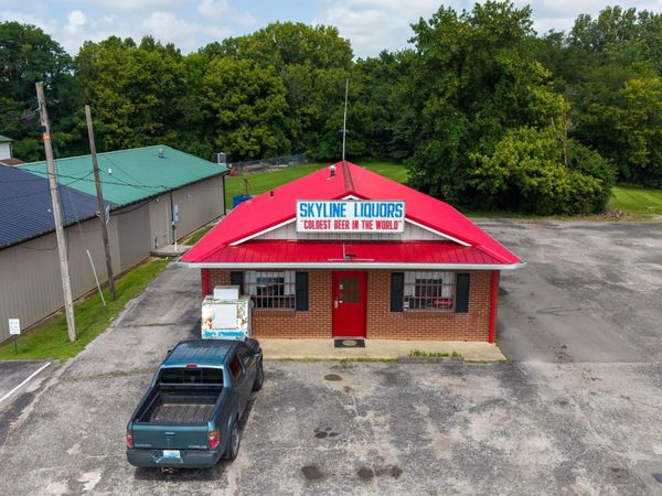 1190 Skyline Dr , Hopkinsville, KY 42240