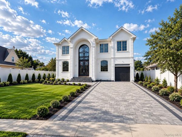 27 Poppy Lane , Levittown, NY 11756