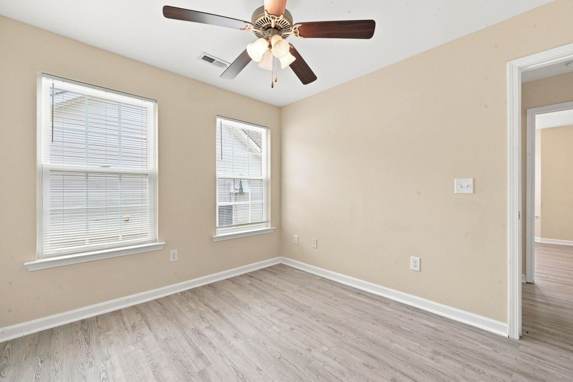 2375 Morlynn Dr.  Photo 15