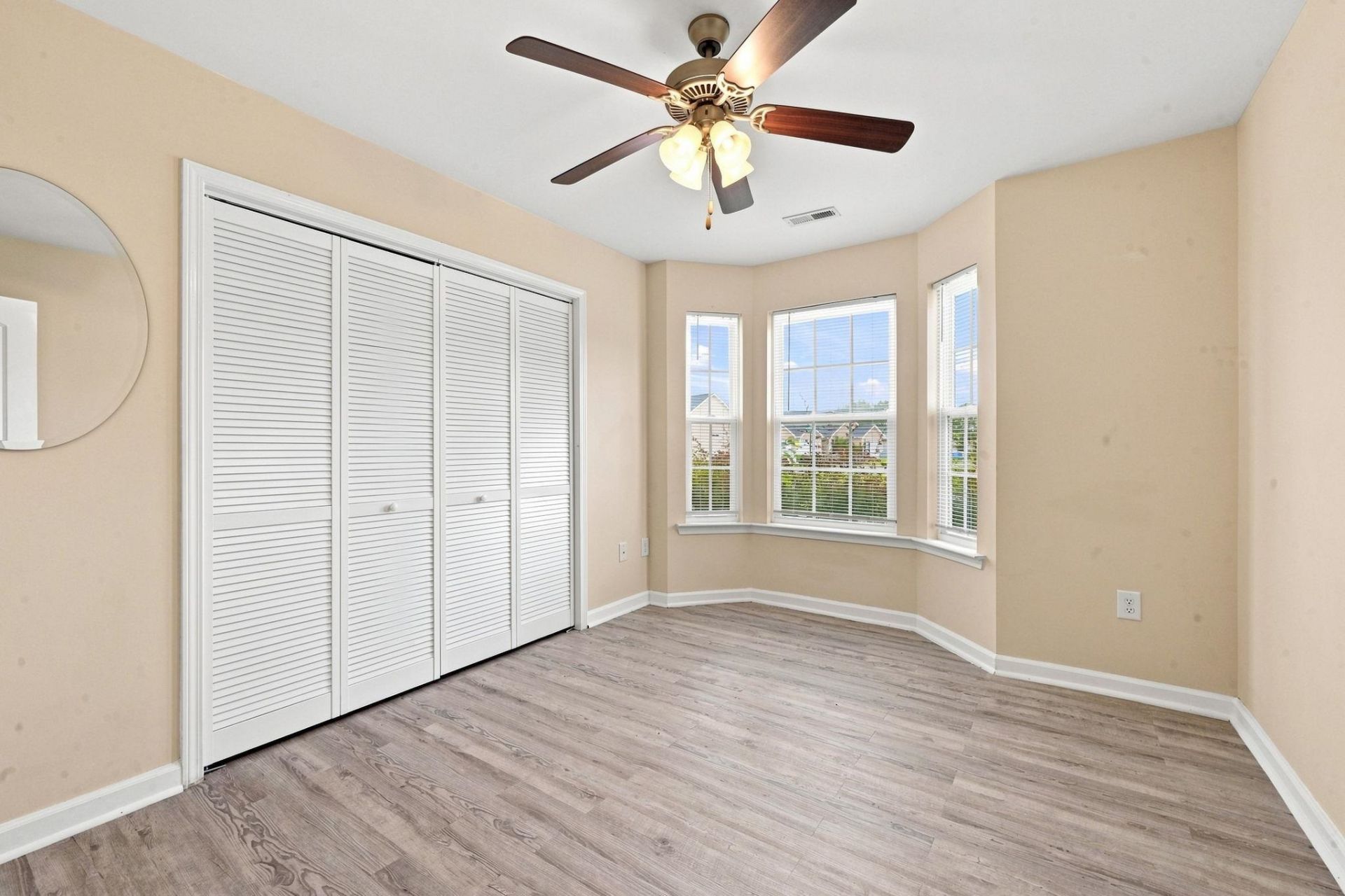 2375 Morlynn Dr.  Photo 7