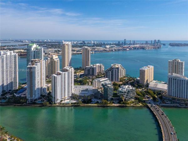 701 Brickell Key Blvd , Unit 707, Miami, FL 33131