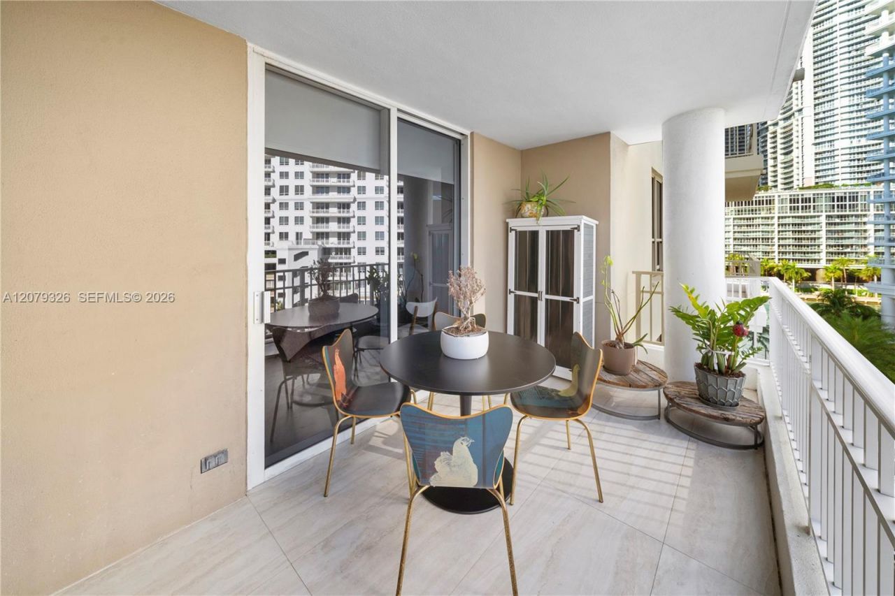 701 Brickell Key Blvd , Unit 707, Miami, FL 33131 Photo