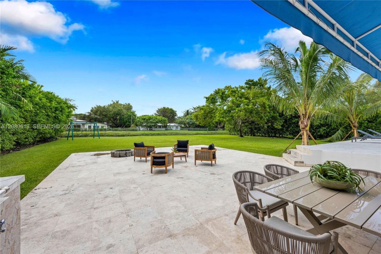 5971 SW 88th St, South Miami, FL 33156 Photo